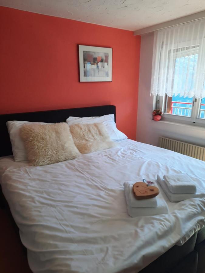 Bergbeiz Morgenrot B&B Embd Ngoại thất bức ảnh
